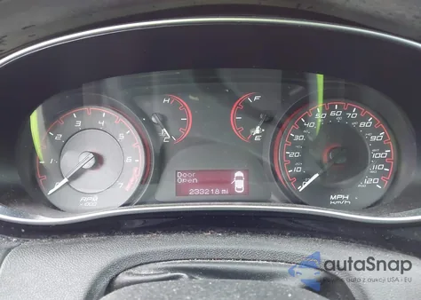 2013 Dodge Dart Sxt z USA, uszkodzony, nr VIN 1C3CDFBAXDD329897